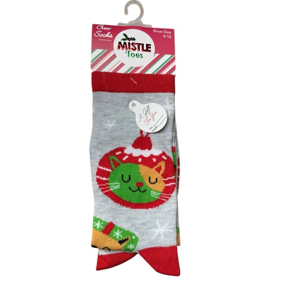 Mistle Toes Christmas Socks Holiday Crew Socks Cat Ornament Size 4-10 - Picture 1 of 2